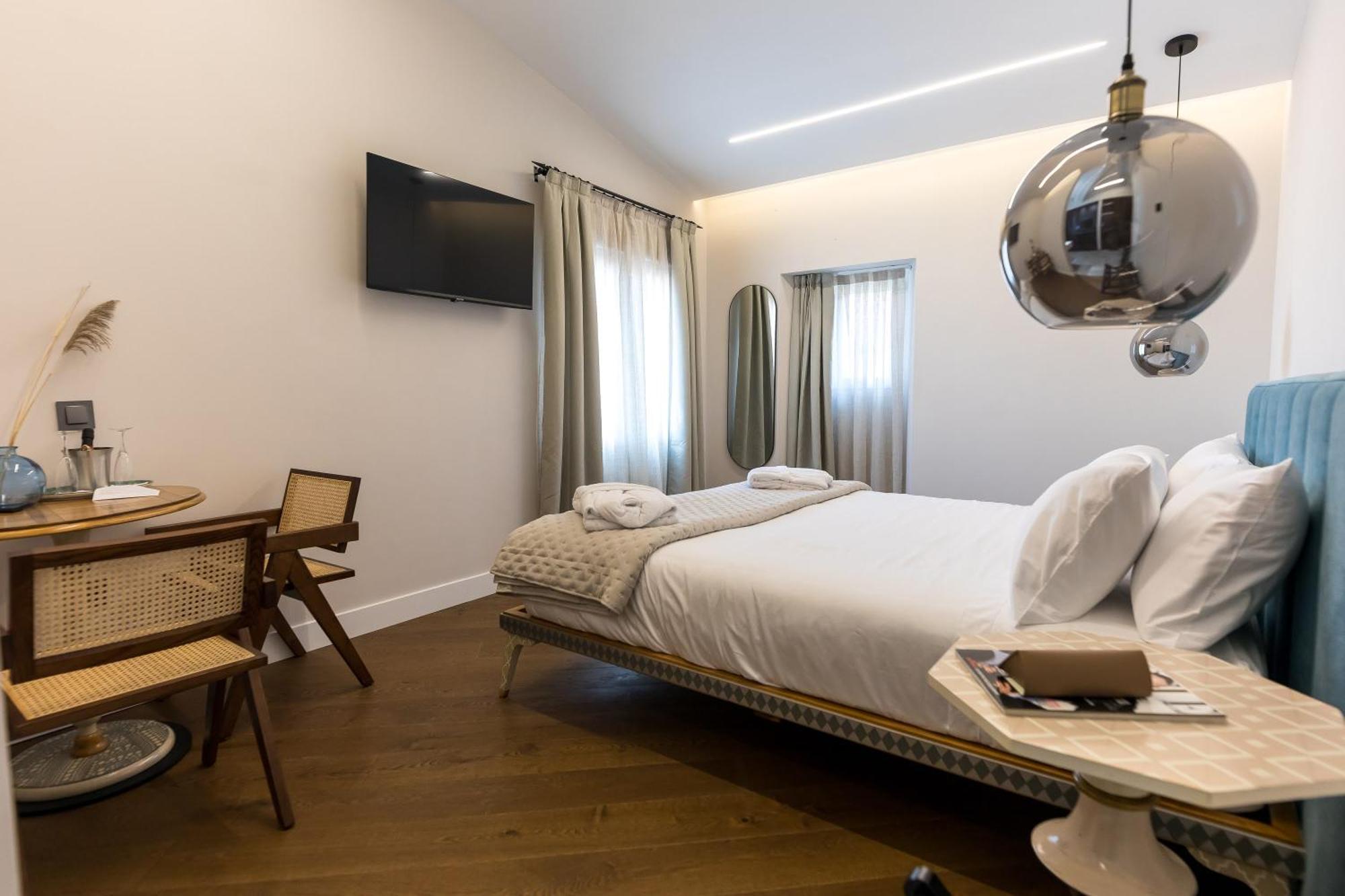 Infinitvm Otel Siguenza Dış mekan fotoğraf